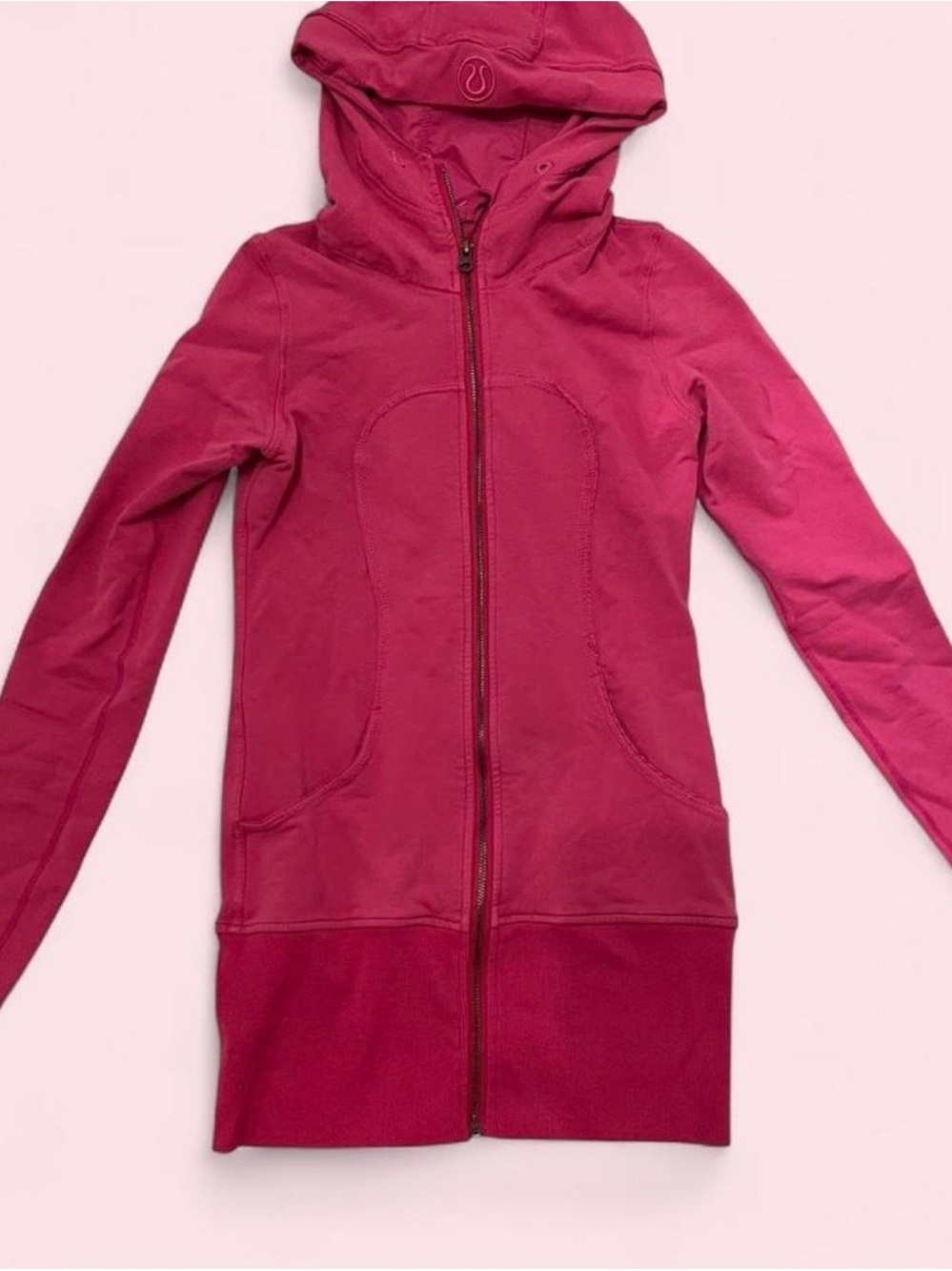Lululemon Women’s Pink Hooded Zip Up Jacket in size S